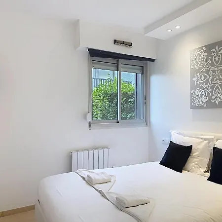 Apartman Urban Garden Yourhosthelper